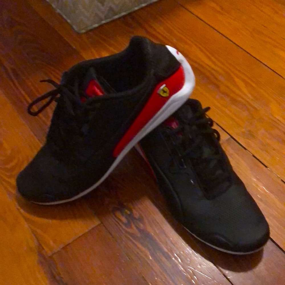 Puma Ferrari Shoes (sneakers)